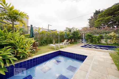 Apartamento para alugar com 78m², 3 quartos e 1 vagaPiscina