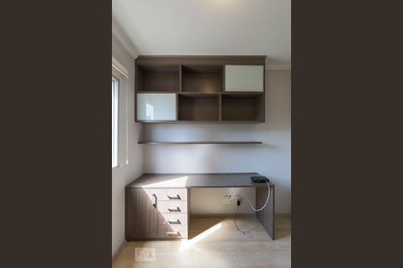 Quarto 1 (Armários) de apartamento à venda com 2 quartos, 64m² em Vila Gumercindo, São Paulo