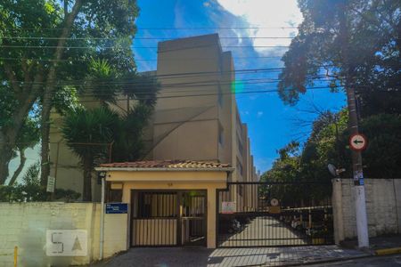 Apartamento à venda com 40m², 1 quarto e sem vaga Apartamento à venda com 40m², 1 quarto e sem vagaFachada