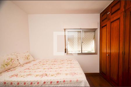 Apartamento à venda com 200m², 4 quartos e 2 vagasQuarto1