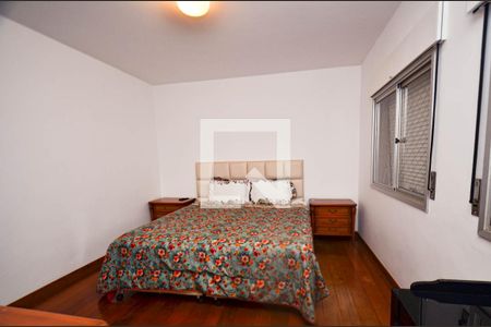 Apartamento à venda com 200m², 4 quartos e 2 vagasSuite