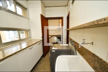 Apartamento à venda com 200m², 4 quartos e 2 vagasÁrea serviço