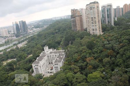 Vista da Varanda de apartamento para alugar com 6 quartos, 400m² em Jardim Fonte do Morumbi, São Paulo
