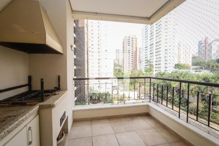 Apartamento para alugar com 148m², 4 quartos e 3 vagas Apartamento para alugar com 148m², 4 quartos e 3 vagasVaranda