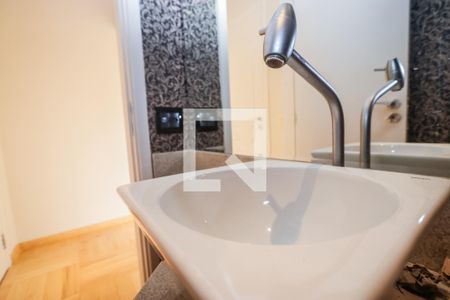 Apartamento para alugar com 148m², 4 quartos e 3 vagas Apartamento para alugar com 148m², 4 quartos e 3 vagasLavabo