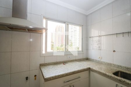 Apartamento para alugar com 148m², 4 quartos e 3 vagas Apartamento para alugar com 148m², 4 quartos e 3 vagasCozinha