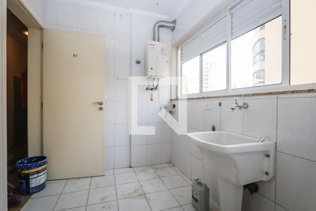 Apartamento para alugar com 148m², 4 quartos e 3 vagas Apartamento para alugar com 148m², 4 quartos e 3 vagasLavanderia