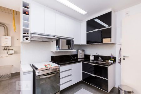 Apartamento à venda com 65m², 2 quartos e sem vagaCozinha