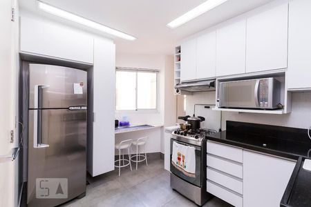 Apartamento à venda com 65m², 2 quartos e sem vagaCozinha