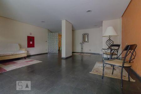 Apartamento para alugar com 60m², 2 quartos e 2 vagasÁrea comum - Hall social