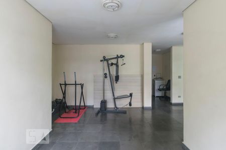 Apartamento para alugar com 60m², 2 quartos e 2 vagasÁrea comum - Academia