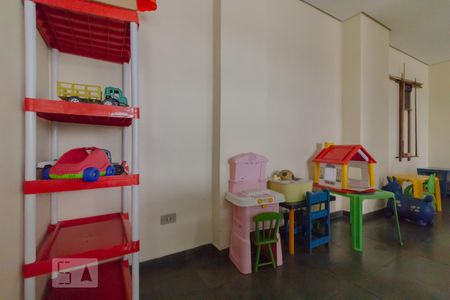 Apartamento para alugar com 60m², 2 quartos e 2 vagasÁrea comum - Brinquedoteca