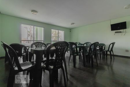 Apartamento para alugar com 60m², 2 quartos e 2 vagasÁrea comum - Salão de festas