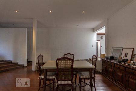 Sala de casa para alugar com 5 quartos, 900m² em Vila Inah, São Paulo