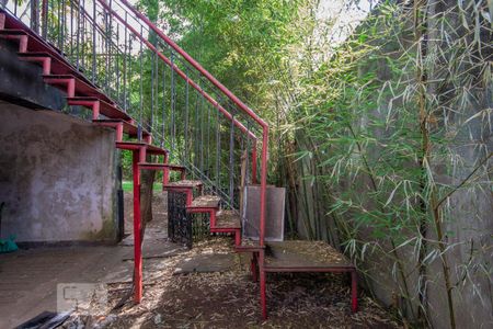 Casa para alugar com 900m², 5 quartos e 3 vagasQuintal