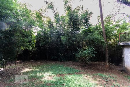 Casa para alugar com 900m², 5 quartos e 3 vagasQuintal