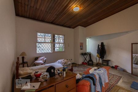 Suíte 1 de casa para alugar com 5 quartos, 900m² em Vila Inah, São Paulo