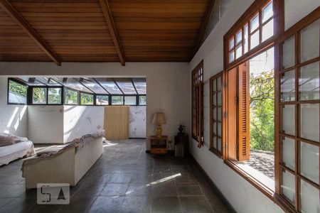 Casa para alugar com 900m², 5 quartos e 3 vagasPiso Superior