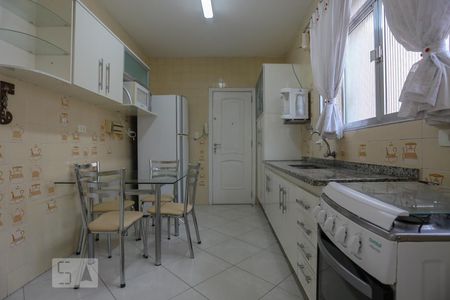 Apartamento à venda com 145m², 3 quartos e 1 vagaCozinha
