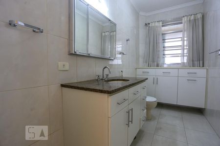 Apartamento à venda com 145m², 3 quartos e 1 vagaBanheiro