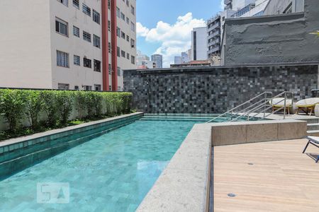 Studio para alugar com 42m², 1 quarto e 1 vagaPiscina