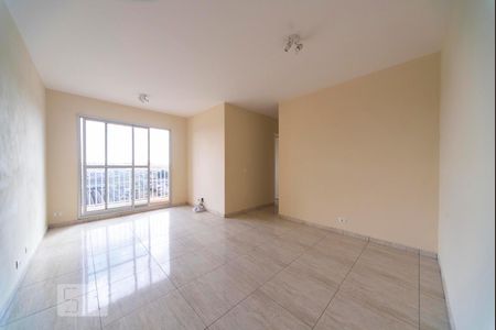 Sala de apartamento para alugar com 3 quartos, 67m² em Jardim Sílvia, Santo André