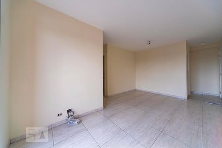 Apartamento para alugar com 67m², 3 quartos e 1 vagaSala