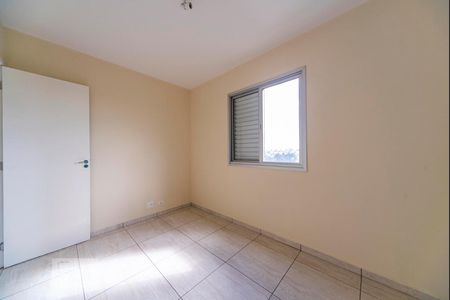 Apartamento para alugar com 67m², 3 quartos e 1 vagaQuarto 2