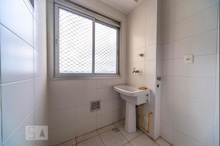 Área de Serviço  de apartamento para alugar com 3 quartos, 67m² em Jardim Sílvia, Santo André