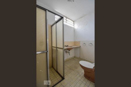 Casa à venda com 117m², 3 quartos e 1 vagaBanheiro 02