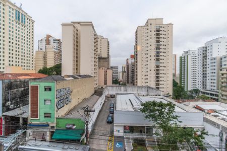 Quarto - Vista de apartamento à venda com 2 quartos, 79m² em Pinheiros, São Paulo