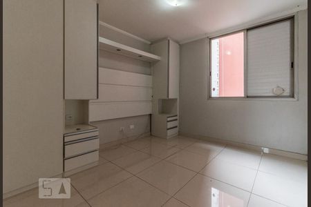 Apartamento à venda com 79m², 2 quartos e 1 vagaSuíte