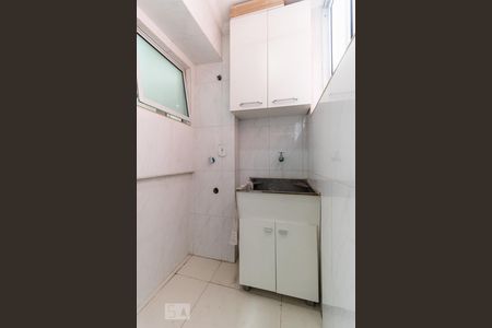 Apartamento à venda com 79m², 2 quartos e 1 vagaÁrea de Serviço