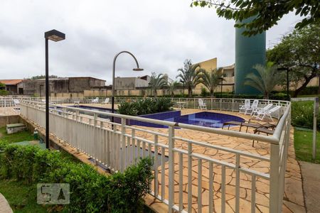 Apartamento à venda com 50m², 2 quartos e sem vagaÁrea comum - Piscina