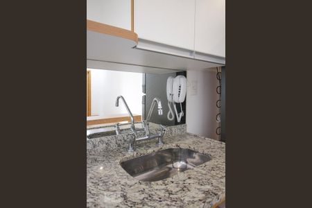 Cozinha de apartamento para alugar com 1 quarto, 47m² em Perdizes, São Paulo