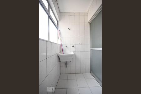 Apartamento para alugar com 76m², 3 quartos e 1 vaga Apartamento para alugar com 76m², 3 quartos e 1 vagaÁrea de Serviço