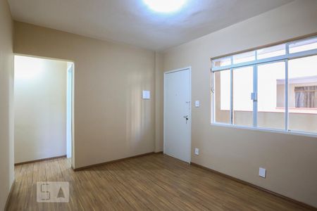 Sala de apartamento para alugar com 1 quarto, 54m² em Cambuci, São Paulo