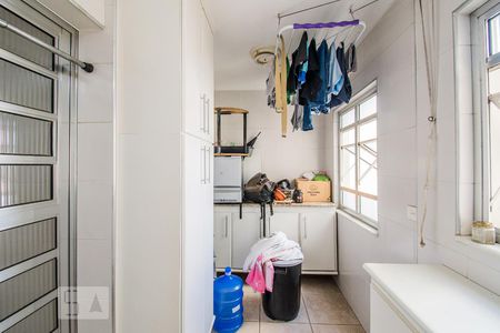 Apartamento à venda com 126m², 3 quartos e 1 vagaÁrea de Serviço