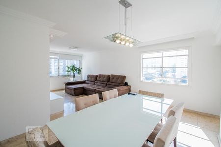 Apartamento à venda com 126m², 3 quartos e 1 vagaSala