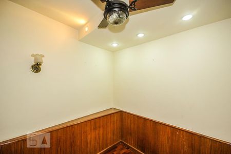 Apartamento à venda com 130m², 4 quartos e 2 vagasQuarto 2