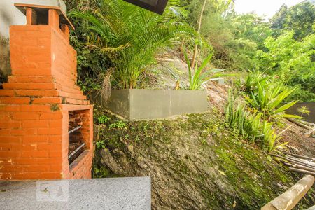 Apartamento à venda com 130m², 4 quartos e 2 vagasÁrea comum - Churrasqueira