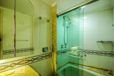 Apartamento à venda com 130m², 4 quartos e 2 vagasSuite