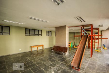 Apartamento à venda com 130m², 4 quartos e 2 vagasÁrea Comum - Playground