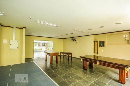 Apartamento à venda com 130m², 4 quartos e 2 vagasÁrea Comum - salão de jogos