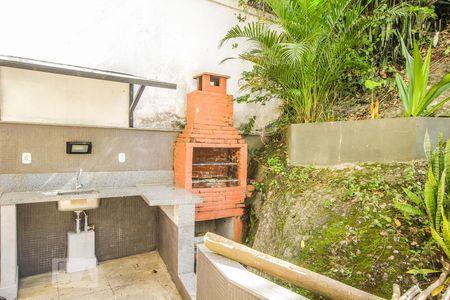 Apartamento à venda com 130m², 4 quartos e 2 vagasÁrea comum - Churrasqueira