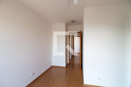Apartamento para alugar com 76m², 3 quartos e 2 vagas Apartamento para alugar com 76m², 3 quartos e 2 vagasSuíte