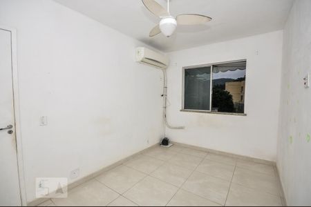 Apartamento à venda com 60m², 2 quartos e 1 vagaQuarto 2