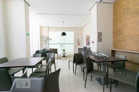 Studio para alugar com 39m², 1 quarto e 1 vaga Studio para alugar com 39m², 1 quarto e 1 vagaSalão de Festas