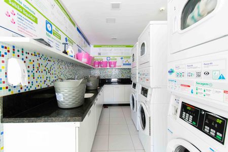 Studio para alugar com 39m², 1 quarto e 1 vaga Studio para alugar com 39m², 1 quarto e 1 vagaLavanderia