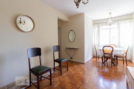 Sala de apartamento para alugar com 2 quartos, 70m² em Cerqueira César, São Paulo